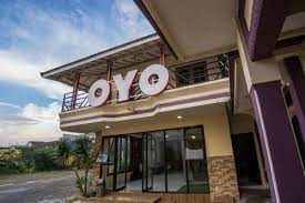 Situated in batu, this hotel is 0.5 mi (0.8 km) from museum angkut and within 3 mi (5 km) of batu secret zoo and batu night spectacular. Oyo 564 Bunga Matahari Guest House And Hotel Batu Updated 2021 Prices