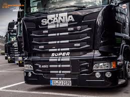 Wir verkaufen aber auch trailer, vans und trucks wie zugmaschinen. Trucks Welcome To Www Truck Pics Eu