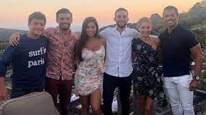 Lola consuelos officially entered her last year of her teens on june 16 and. Kelly Ripa And Mark Consuelos Share Photos From Their Family Vacation Gma