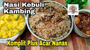 Nasi kebuli adalah hidangan nasi berbumbu yang bercitarasa gurih yang ditemukan di indonesia. Nasi Kebuli Kambing Komplit Plus Acar Nanas Cara Mengolah Daging Kambing Saat Idul Adha Youtube