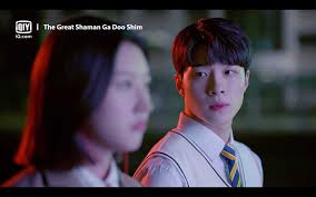 Na woo soo, a nearly perfect high schooler with a wealthy background. Xbkijfvvc2h9gm