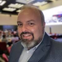 50+ perfiles de «Jose Becerril»