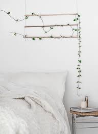 Diy An Indoor Trellis For Climbing Vines Gardenista Wall Decor Bedroom Indoor Trellis Bedroom Design