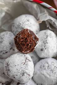 Chocolate Truffles Made With Only 3 Ingredients And Rolled In Cocoa Powder Or Powdered Sugar Are A C Chocolate Truffles Easy Cocoa Powder Recipes Easy Truffles