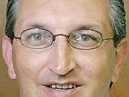 Shamp Keeping Keen Eye