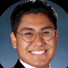 Joshua Speer's Instagram, Twitter & Facebook