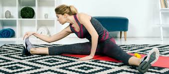 Quali scegliere, come svolgerli in sicurezza e come ottenere i maggiori benefici possibili. Come Snellire Gambe Glutei E Cosce Gli Esercizi Da Fare A Casa