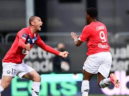 El lille se mantiene líder y el psg vuelve a pinchar en un partido de ligue 1, algo que se está convirtiendo en recurrente esta temporada. Psg Entthront Lille Osc Ist Franzosischer Meister Kicker