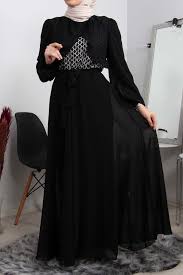 فستان أسود شيفون تسوق أون لاين حجاب مودانيسا أزياء محجبات ملابس محجبات فساتين جلباب عباية ملابس فستان ت in 2021 dresses formal dresses long long sleeve dress