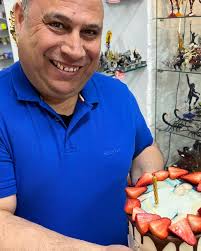 Photo by Murano Max Murano Glass Rome (@muranomax) · April 5, 2025