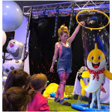 When planning a birthday party for a teenager, you need to be a little more creative and that's where we come in. Top 13 Children S Party Entertainers For Hire In Toronto On 100 Guaranteed Gigsalad