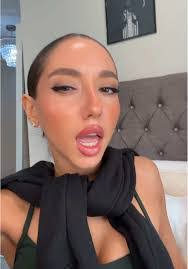 Jaclyn Tucker's Instagram, Twitter & Facebook