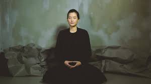 常霖法師（葉青霖）小傳 香港知名攝影大師和導師，出生清貧，鍾情攝影。 攝影令他聲名大噪，名成利就，40 歲前喜歡賽車、吸煙喝酒、夜生活、購名牌、不坐經濟艙。 40 歲後開始接觸佛法，生命態度不再. å¸¸éœ–æ³•å¸« Home Facebook