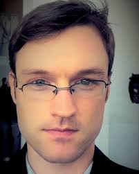 Comparative mass spectrometry-based metabolomics strategies for the  investigation of microbial secondary metabolites