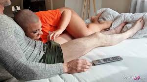 Bald Head German Teen Paulina Schubert with Big Clit Fucked: Coed Amateur  Porn