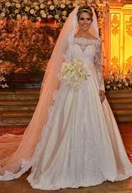 Resultado de imagem para vestido de noiva das famosas