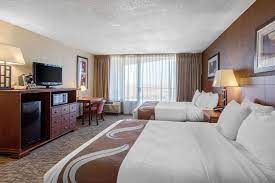 Our hotel is located on the beach and boardwalk in ocean city, maryland with two pools overlooking the atlantic ocean experience all of the fun and excitement of ocean city at our resort hotel on the boardwalk. Quality Inn View Of Lake Powell Page Page Aktualisierte Preise Fur 2021