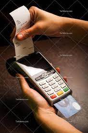 تصویر با کیفیت کارت کشیدن در کارت خوان