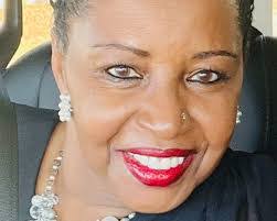 Trisha Howe's Instagram, Twitter & Facebook