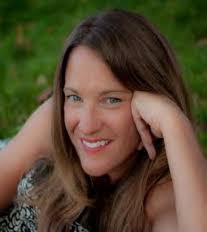 Lyn Brewer's Instagram, Twitter & Facebook