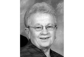 Barbara Warncke's Instagram, Twitter & Facebook