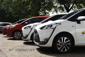 Harga engsel roda atas pintu garasi atau sliding. Daftar Mobil Bekas Pintu Geser Dijual Mulai Rp 100 Jutaan Halaman All Kompas Com