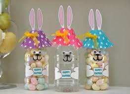 Oster Geschenke Selber Basteln Plastikflaschen Muffinformchen Hasen Osterdeko Selber Basteln Geschenke Selber Basteln Basteln Fruhling Ostern