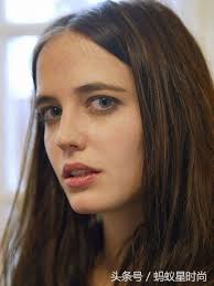 The couple started dating in 2015 and have been together for around 5 years, 6 months, and 21 days. Eva Green é€™éº¼ç¾Žçš„å¥³ç¥žä¸å¯«å¯«å¯æƒœäº† æ¯æ—¥é ­æ¢