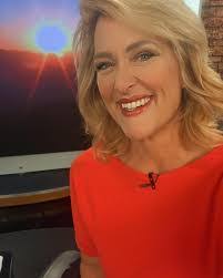 Kelly Brinkerhoff's Instagram, Twitter & Facebook