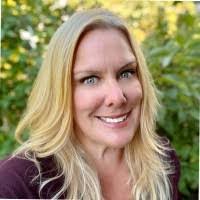 Kathryn Staples's Instagram, Twitter & Facebook