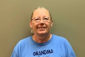 Kelly Parvin's Instagram, Twitter & Facebook