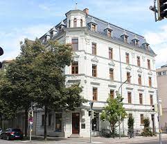 Provisionsfrei und vom makler finden sie bei immobilien.de. Stadthaus Im Augsburger Bismarckviertel Maler Frank