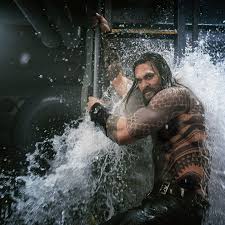 He is known as khal drogo on game of thrones and will play aquaman in next . Mit Diesem Workout Bekommt Man Muskeln Wie Jason Momoa Stern De