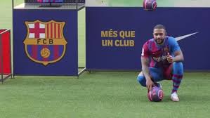 Le fc barcelone est le seul club avec l' athletic bilbao et le real madrid qui a disputé toutes les saisons de la première division du championnat d'espagne depuis la création du championnat en 1928. Sftnmfo7oo3vum