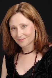 Kim Warman's Instagram, Twitter & Facebook