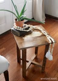 Learn How To Build A Simple Diy Side Table With Just A Few Basic Tools And Some Off The Shelf Lumber Or Scra Diy Side Table Simple Side Tables Side Table Decor