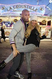 En dessous se trouvait un texte annonçant leur divorce. Tatiana Laurens Et Son Mari Xavier Delarue Soiree D Ouverture De La Foire Du Trone A Paris Le 25 Mars 2016 C Baldini Bestimage Purepeople