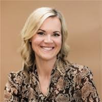 Megan Knott's Instagram, Twitter & Facebook