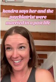 Kendra Wallin's Instagram, Twitter & Facebook