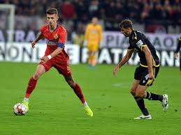 Florin tănase, mijlocașul celor de la fcsb, a beneficiat de mai multe lovituri de la 11 metri decât au căpătat unele echipe din liga 1 și e egalul lui dinamo la acest capitol. Florin TÄƒnase ApÄƒrat De Mm SimulÄƒrile Sunt O LegendÄƒ