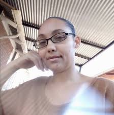 Maintaining self-respect through boundaries in relationships