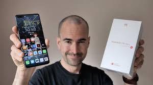 Той е с размери 158.2 x 72.6 x 9 мм и тегло 226 гр. Huawei P40 Pro Plus Unboxing Full Tour Youtube