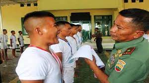 Maybe you would like to learn more about one of these? Berniat Jadi Anggota Tni Perhatikan Kesehatan Gigimu Ini Kriteria Gigi Menjadi Seorang Tni Tribun Jambi