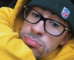 ¿quieres ver bad bunny en? Bad Bunny 21 Facts About The Rapper You Probably Never Knew Popbuzz