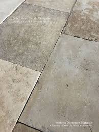 Antique 17th Century Bar De Montpellier French Limestone Flooring 17th Antique Bar Cent Kalksteinboden Steinboden Landschaftsbau