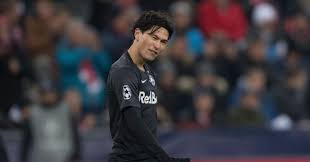 Japan international takumi minamino joined liverpool on the first day of 2020 after five seasons of success and development with red bull salzburg. You Won T Believe Takumi Minamino S Huge Liverpool Plans Football 365