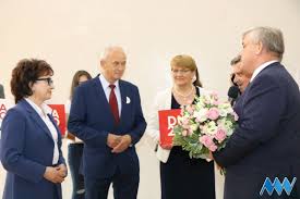 Marszałkini sejmu elżebieta witek w sobotę wieczorem promowała w otyniu polski ład. Wydarzenia Nowy Wyszkowiak