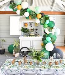 1 006 Likes 21 Comments Jenne Alonso Poshlittlecakes On Instagram What Baby Shower Theme Decorations Jungle Baby Shower Theme Summer Party Decorations