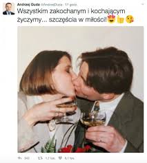 O proszę dzisiaj onet.pl opublikował zdjęcia ze. Prezydent Duda Zyczyl Internautom Szczescia W Milosci Mlody Chlopak Wyslal Mu Odpowiedz Ktorej Sie Nie Spodziewal Natemat Pl
