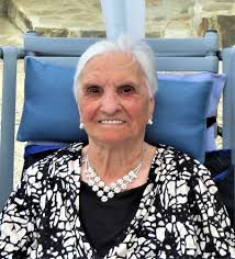 Online Tribute for Albertina Mendes